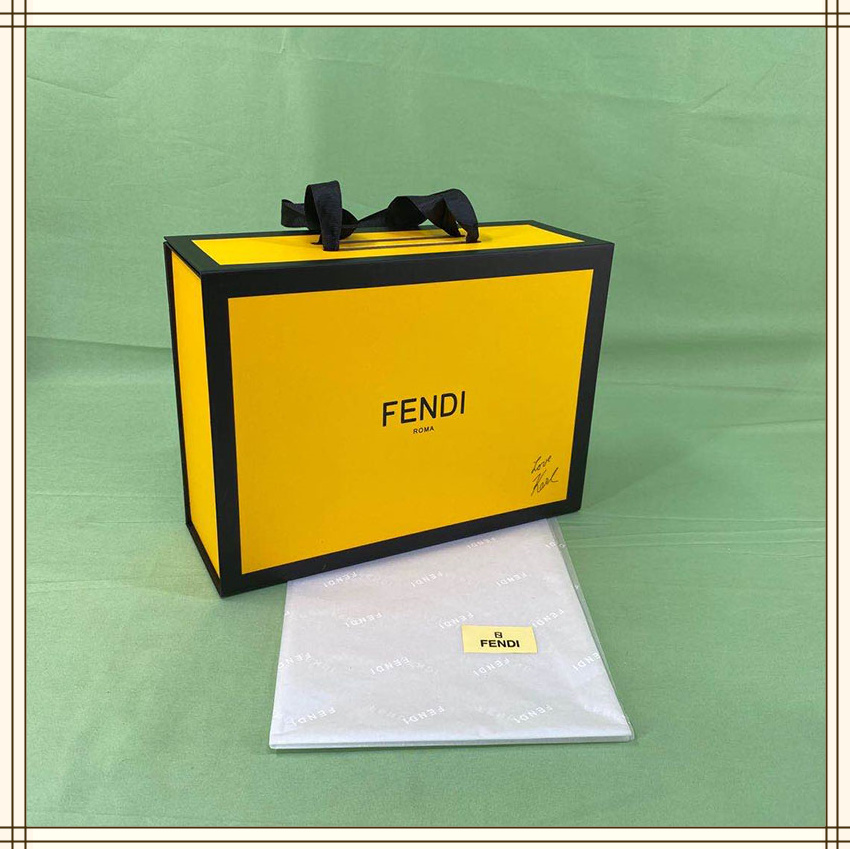 Medium Folding Box + Paper Bag + Sydney Paper & + LabelFendi FENDI paper bag packing clothes scarf Short sleeve box Belt Bag reticule Dustproof bag gift Box