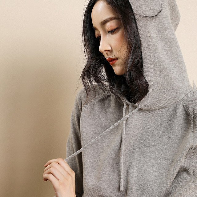 Spring and autumn new knitted sweater women's pullover hooded loose Korean version of the bottoming shirt solid color short section long-sleeved sweater hoodie