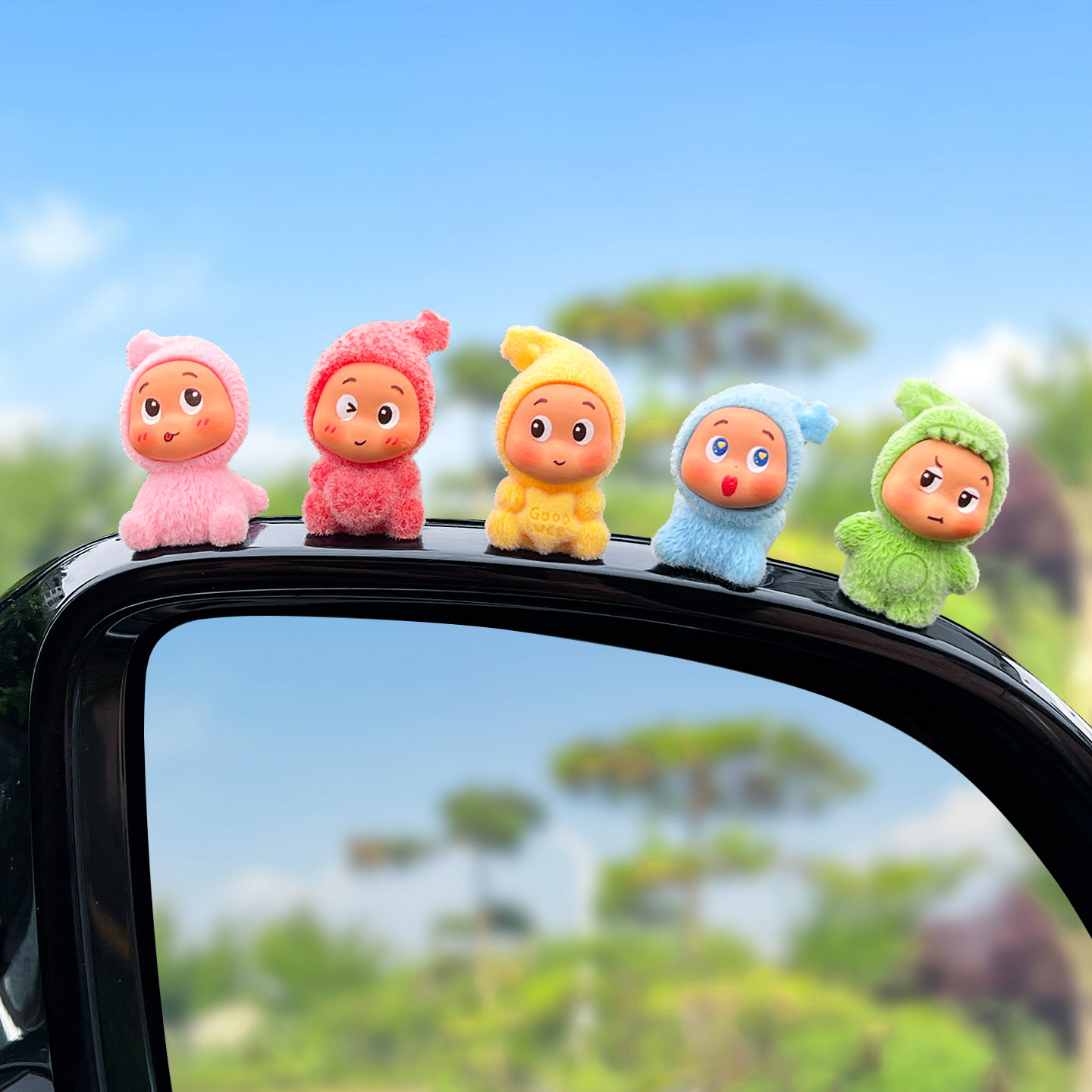 Car Interior Decorations 2026 Trendy New Star-Shaped Figure Cute and Fun Dashboard Ornaments for Girls