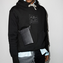 Must be in original design Package mobile phone bag MM6 Single shoulder oblique satchel bag hanging bag damp