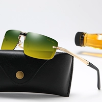 Золотая рама-удвоение в днем ​​и ночи