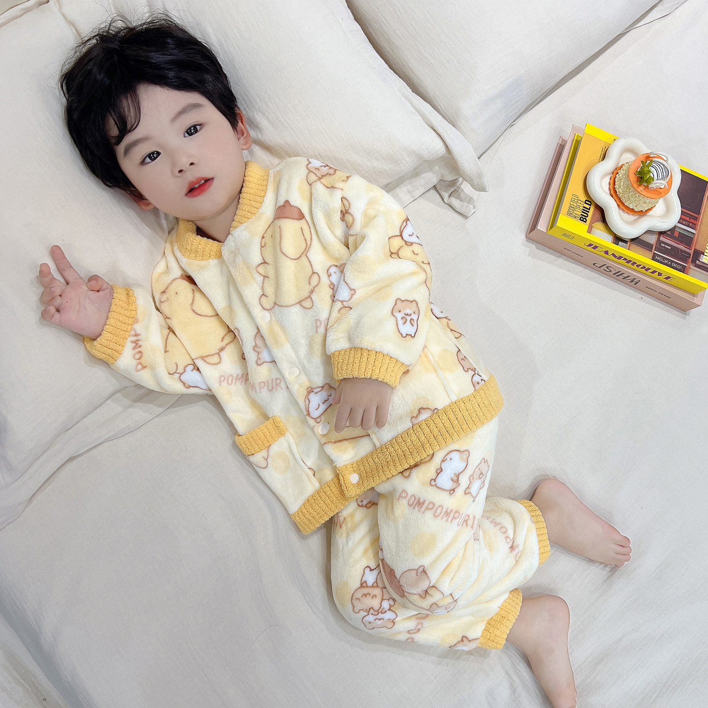 Пижамы для мальчиков, осенне-зимняя фланелевая одежда из утолщенного кораллового флиса, новинка 2025 года, детский домашний костюм для маленьких мальчиков