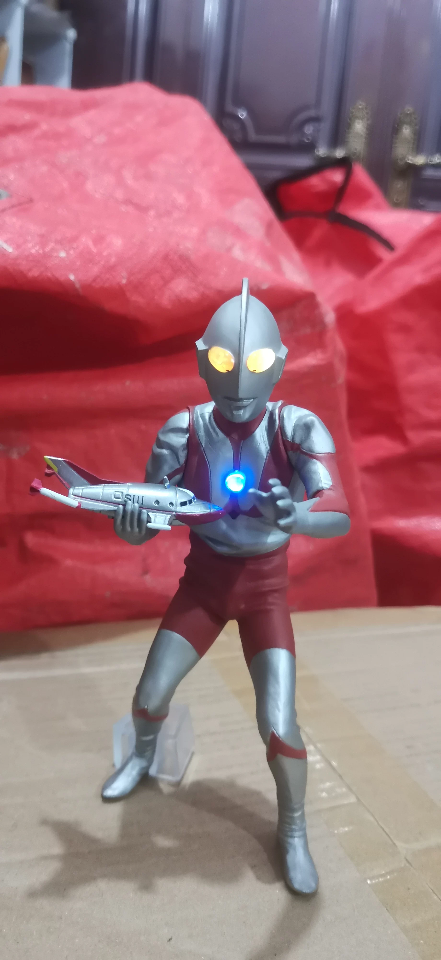 Ace первого поколения Ultraseven светится, Jack Zoffi семерых братьев Tyroseven игрушечная детская модель