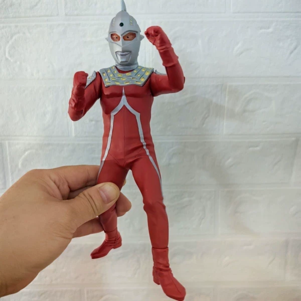 Ace первого поколения Ultraseven светится, Jack Zoffi семерых братьев Tyroseven игрушечная детская модель