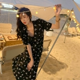 曾小咸 Летнее платье, длинная юбка, V-образный вырез, французский стиль, короткий рукав, с рукавом