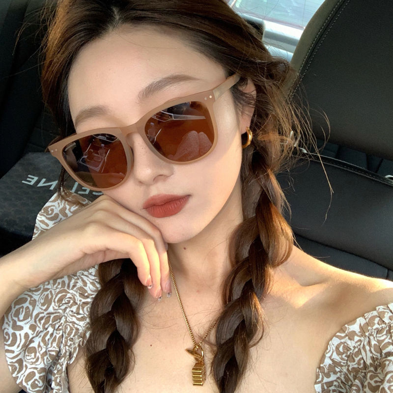 Folding Sun Glasses Woman 2022 New Polarized Tea Color Anti-UGM Senior Sensation Ins Tide Sunglasses Display Slim
