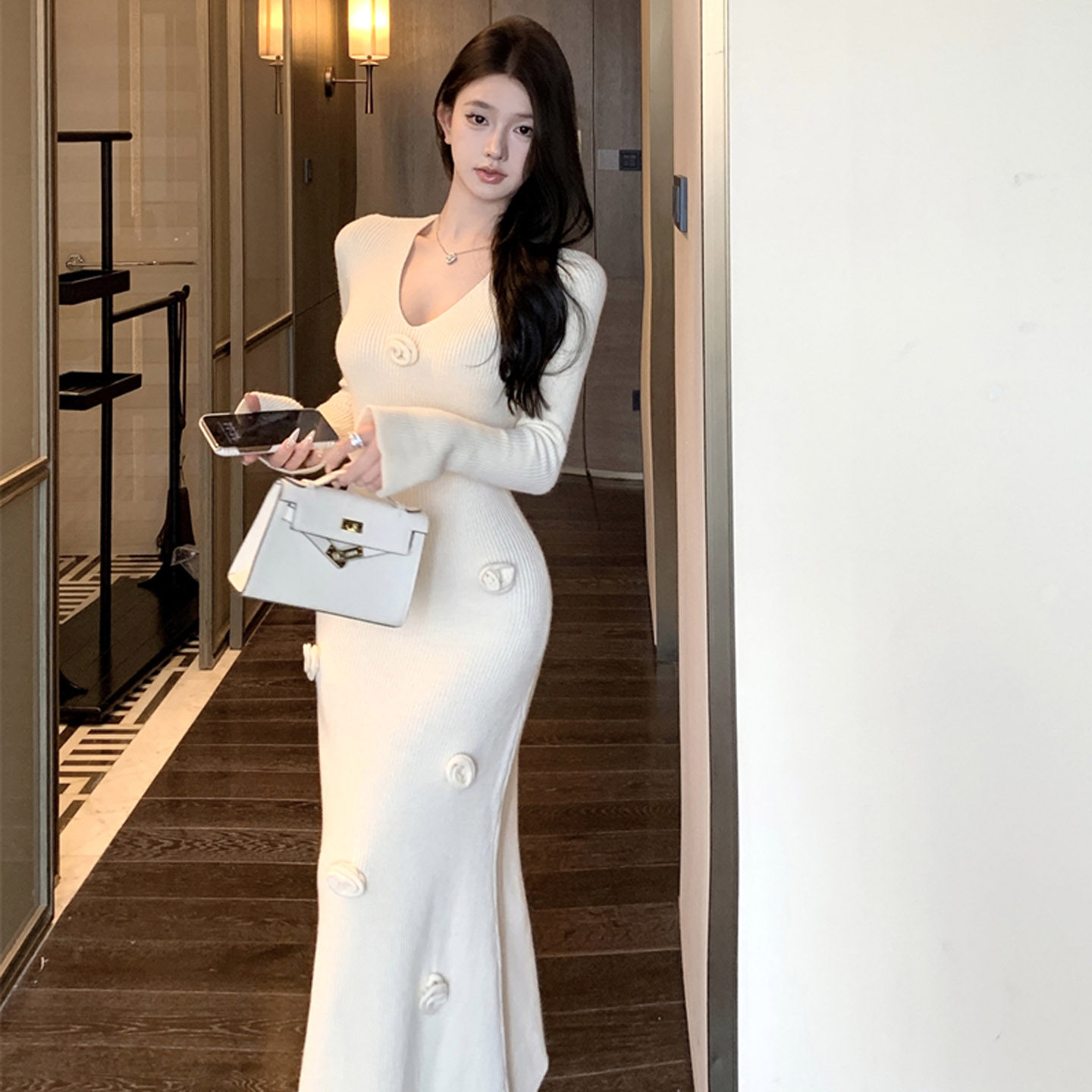 Must-have for fall/winter '25! white v-neck knit maxi dress | the ultimate  guide