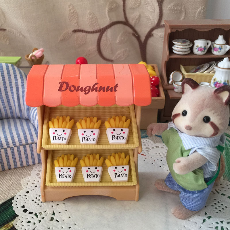 DIY villas dressed as a family wine mini-furniture to play with a family wine small accessories fries bag