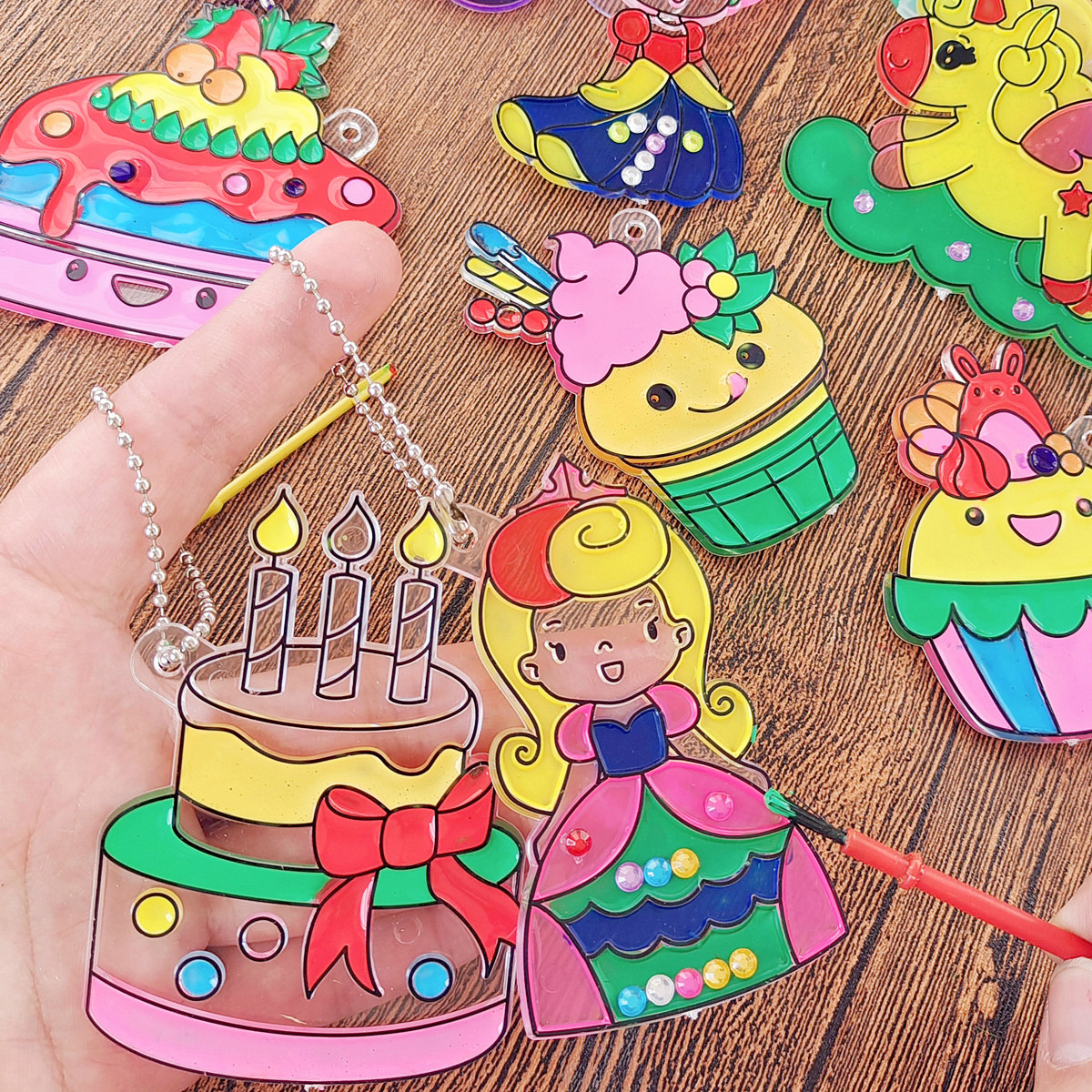 Children light transmission colour drawing Painted Glue Painting Paint Diy Hand Puzzle Watercolor Painting Key Necklace color graffiti Painting Toy
