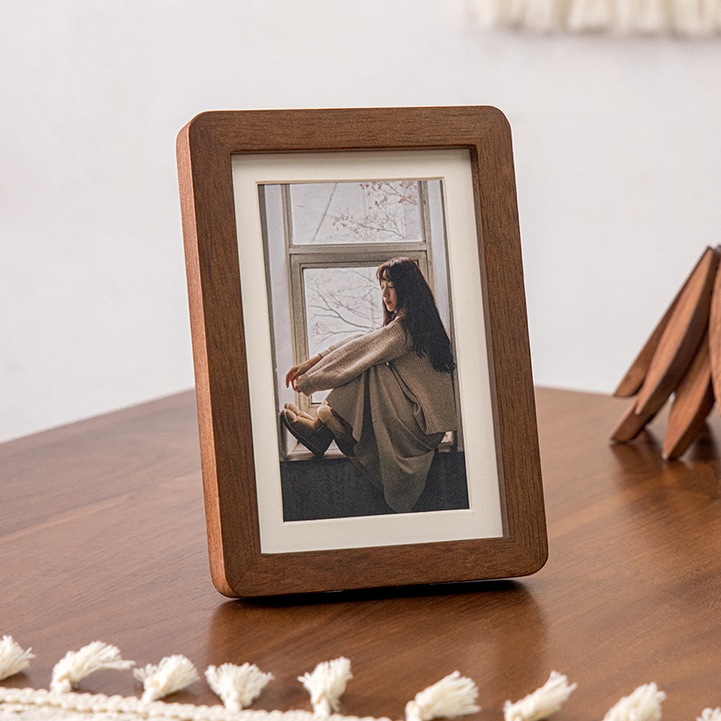 Black Walnut Color Rounded Corner Solid Wood Photo Frame with Photo Printing, Photo Development into a Photo Album, 6-Inch 7inch 8inch Display Stand