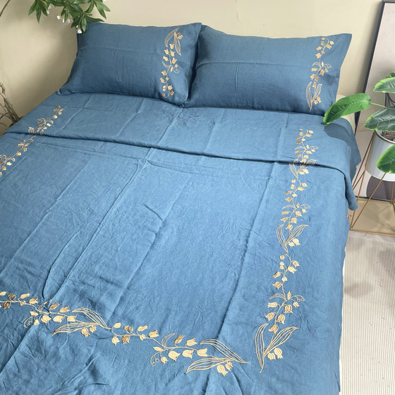 
High-end hemp four-piece set embroidered quilt cover button pure hemp set