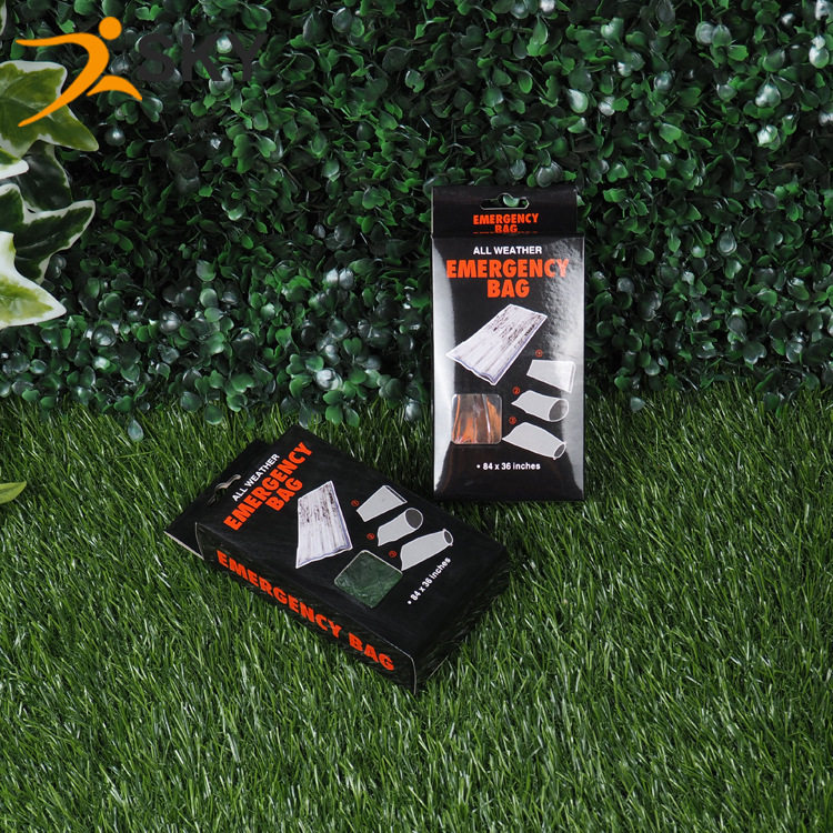 Outdoor Camping Sleeping Bag Disposable Outdoor Emergency First Aid Insulated and radiation-resistant sleeping bag Easy sleeping bag