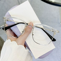 Прозрачная кадр