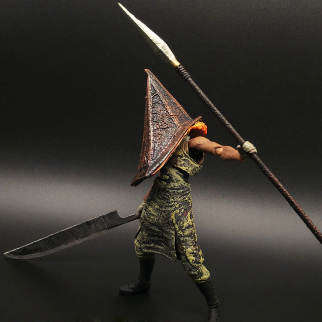 Boneco do Silent Hill - Estátua do Pyramid Head ( Cabeça de Pirâmide ) -  Arte em Miniaturas