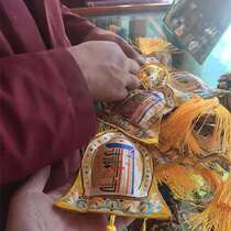 Tibet Zaji Temple sachet Zocai car pendant handmade sachet Temple J holding K Light
