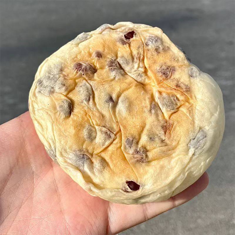 Red Bean Cheese Bread, Red Bean Roasted Bread with Filling, Whole Box, 2.5kg Packs, Approximately 40 Packs, Soft Bread, Nutritious Breakfast, Taro Flavor