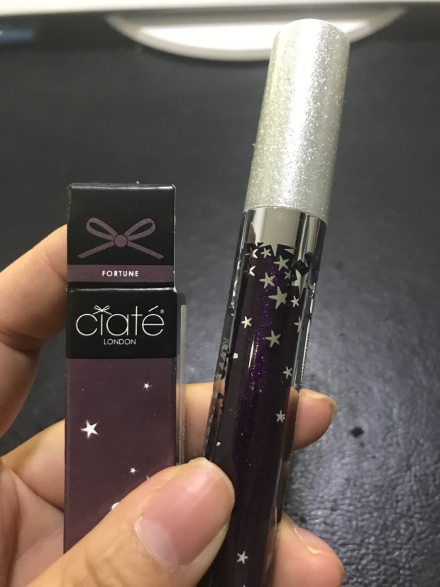 CIATE LONDON Moisturising Matte Gold Flash Lip Glaze Long lanh Flip Lip Glaze Lip Gloss Lipstick - Son bóng / Liquid Rouge 	son bóng 3ce glass gloss review	