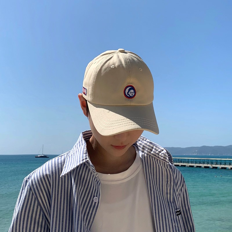 Duck Tongue Cap Men's Autumn Winter style Han version Explicit Face Small Tide Cards Soft Top Beige Baseball Cap 100 Hitch Casual Couple Hat Children
