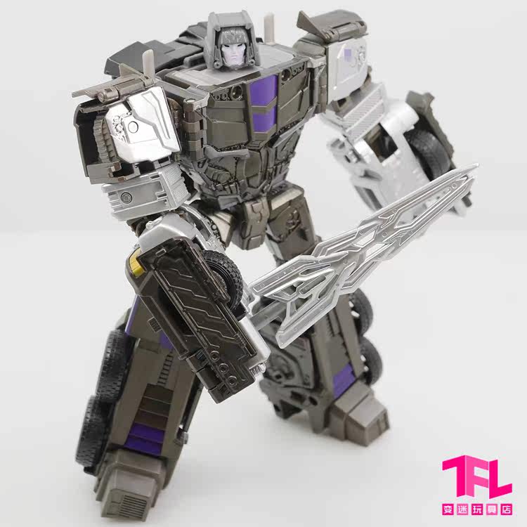 Трансформер 合体战争idw飞天虎uw-02汽车大师航海家级v级飞虎队 Hasbro