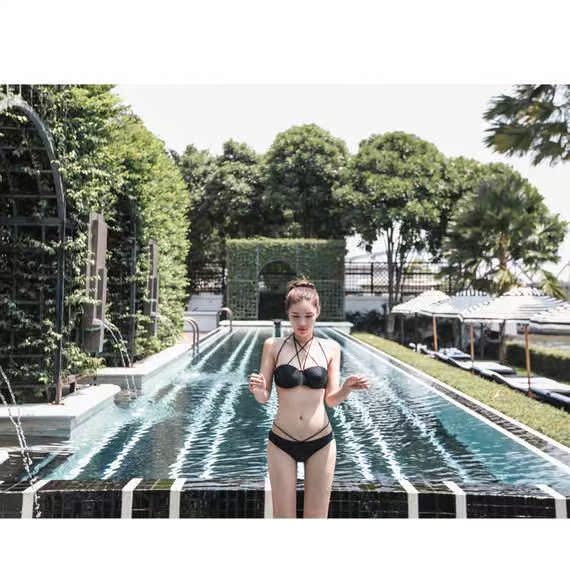 Xia Nuxin Korea Glamour Sexy Size Ngực Thu thập Đen Thấp Eo Eo Halter Bikini - Bộ đồ bơi hai mảnh đồ bơi nữ 2 mảnh kín đáo