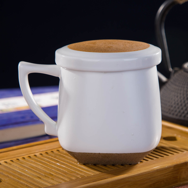 Jingdezhen ceramics from the new DE farce cheung also cover the tea cups of tea every guest with a small gift