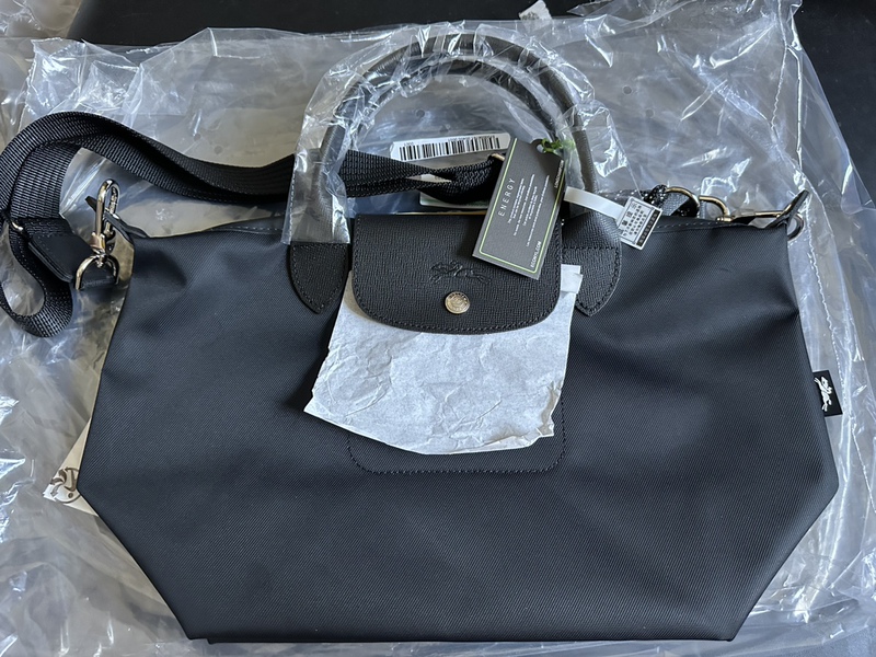 In-Stock Longchamp Energy Eco-Friendly Series Nylon Canvas Dumpling Bag in Black, Khaki, Green, Mini, Small, Medium Sizes In-Stock Longchamp Energy Eco-Friendly Series Nylon Canvas Dumpling Bag in Black, Khaki, Green, Mini, Small, Medium Sizes