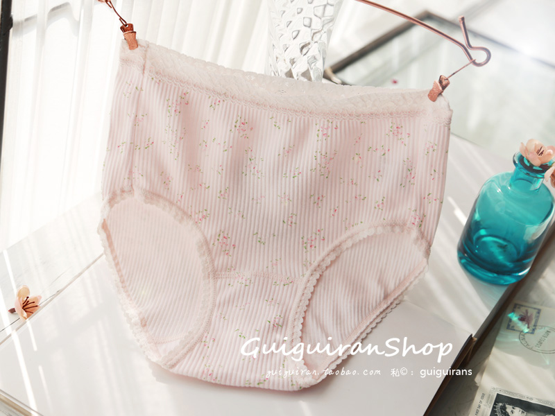 Xuất khẩu 100% cotton cao eo nữ tam giác đồ lót chủ đề cotton thoáng khí hông kích thước lớn hoa đơn giản quần lót nữ thời trang