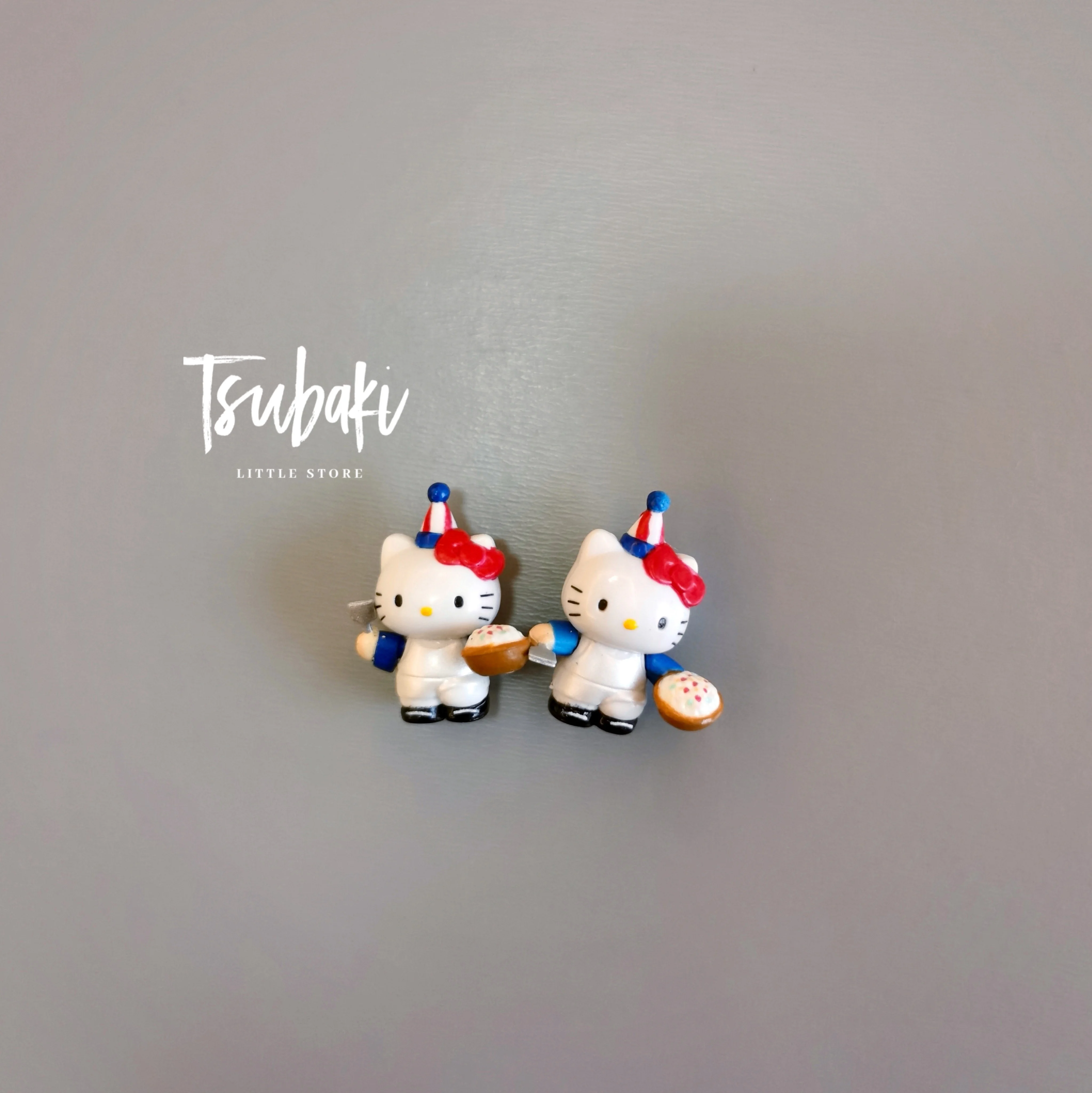 Япония Санрио Hello KittyHello регионально-ограниченная миниатюрная кукла котёнок KT с лопаткой