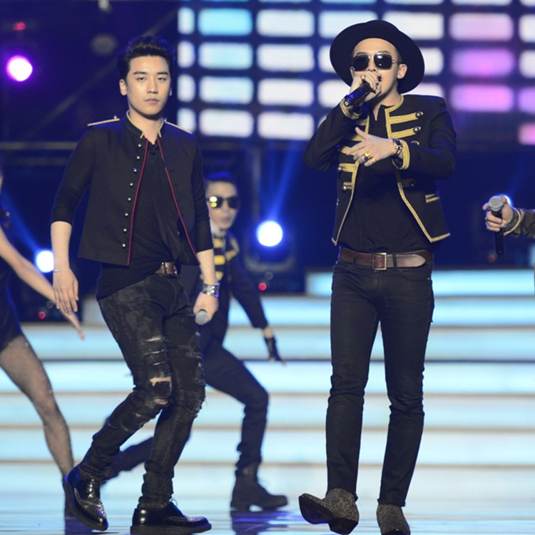 Costume homme pour Quatre saisons - Ref 1562504 Image 13