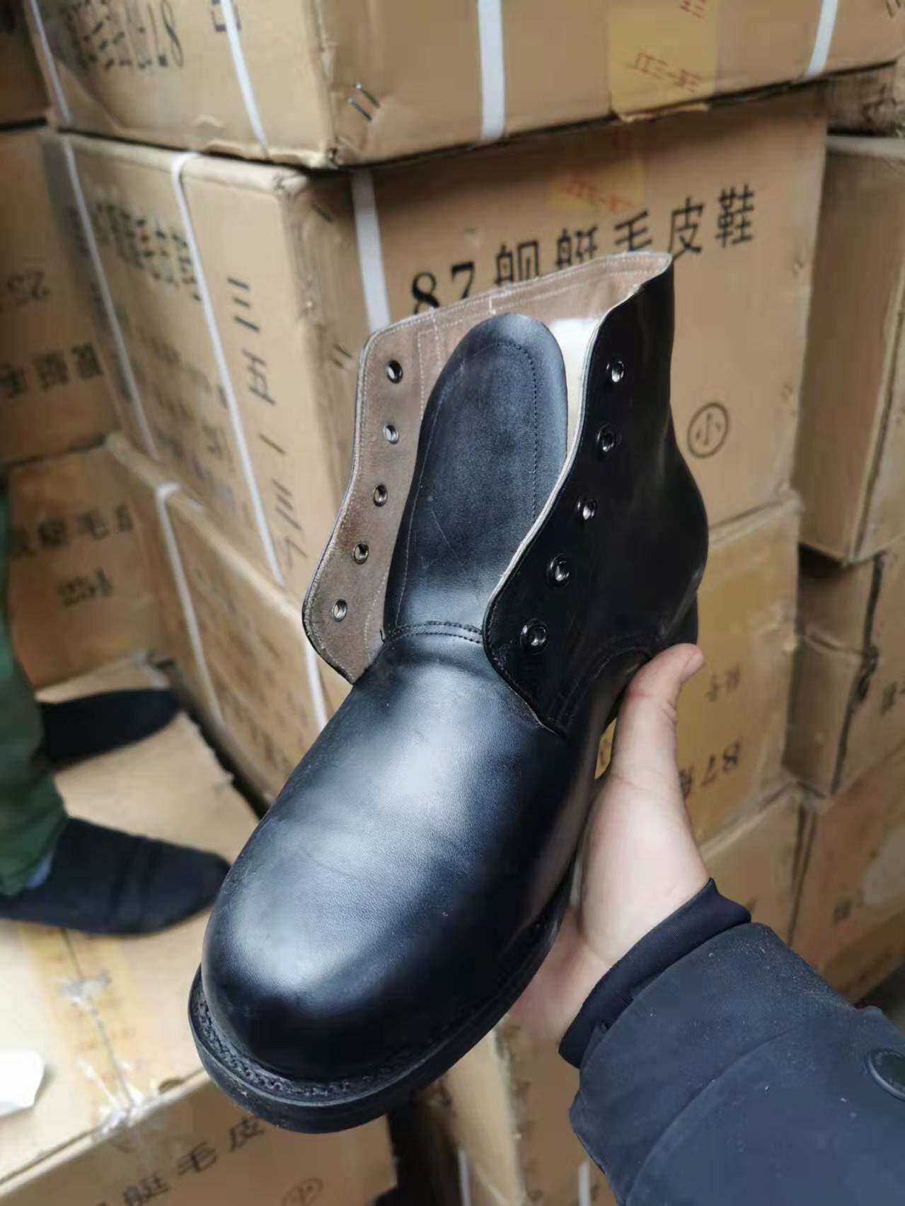 87 ship fur shoes middle and elderly men's east - cold wool boots