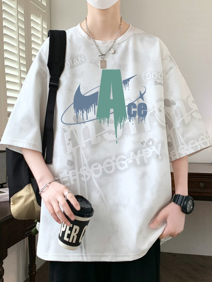耐克顿T恤男夏季新款潮牌大码不规则满印圆领宽松休闲百搭五分袖