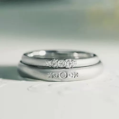 Heyjewel Japan Abheri Официальный уполномоченный отметка на предварительном виде 18 -километровых обручальных колец с шампанским