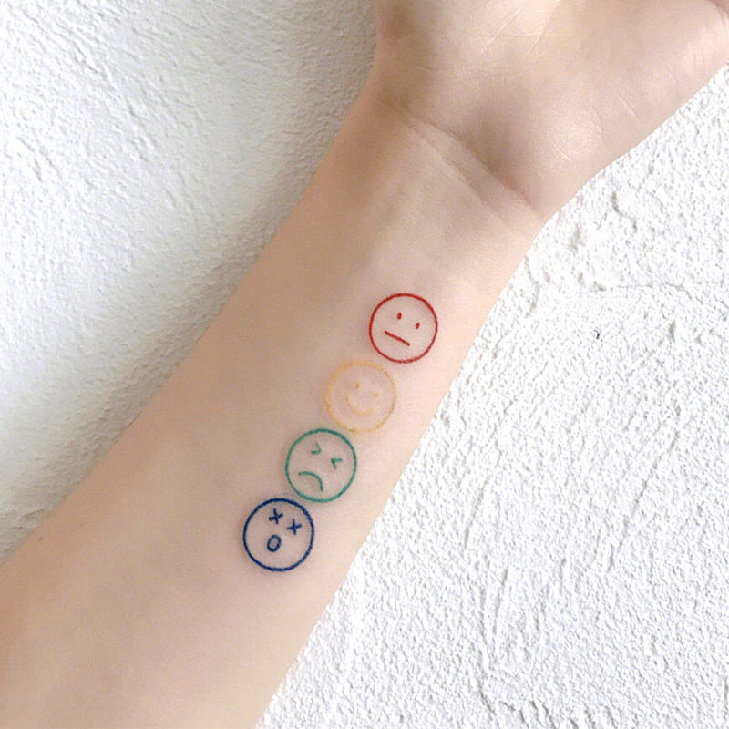 Color smiley face net red burst Tattoo Patch Waterproof Persistent Wrist Small Pattern Cartoon Tattoo Sticker ELEGANT 