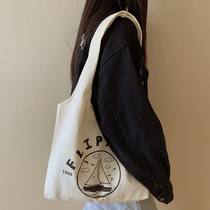 Woman Bag 2021 New Fashion Brief Large Capacity Handbag buns Han Wind students class single shoulder sail cloth bag