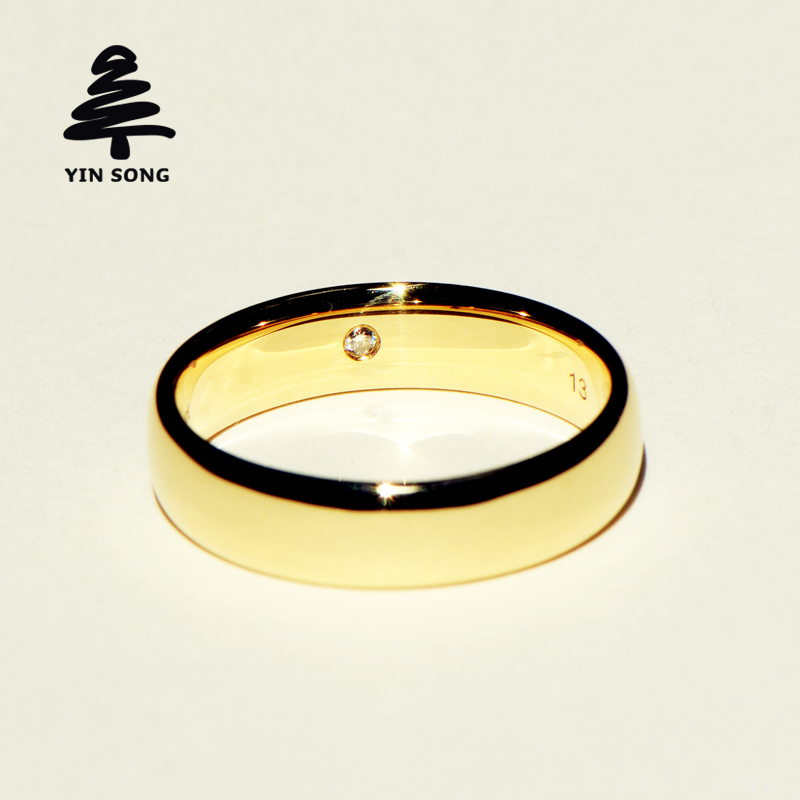 Australasian diamond ring 18K gold gold gold platinum inlaid diamond male and female couple to ring word