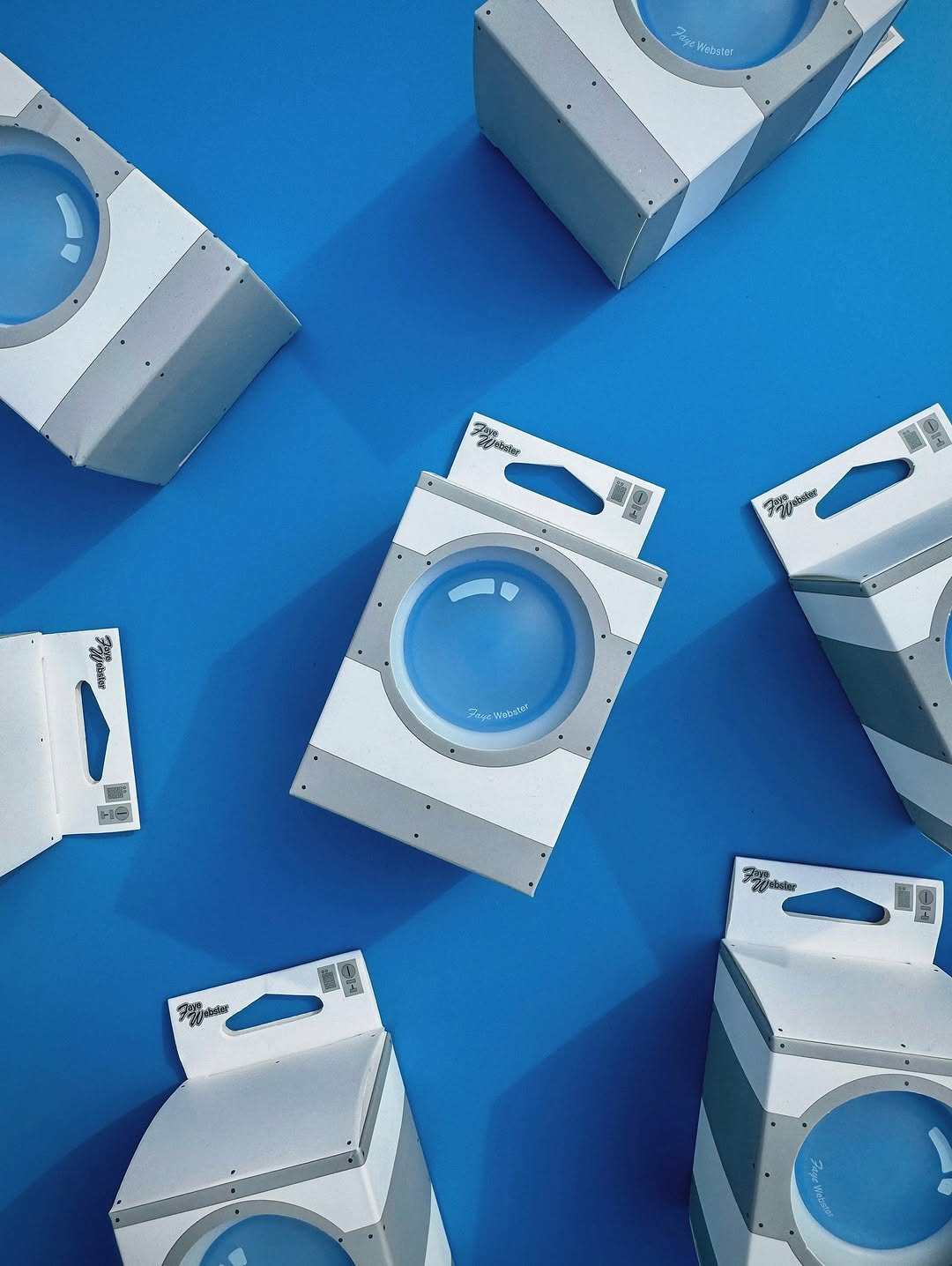 Yo-yo empathy Bubble Фэй Вебстер, американская певица, совместный мячик pom + pc