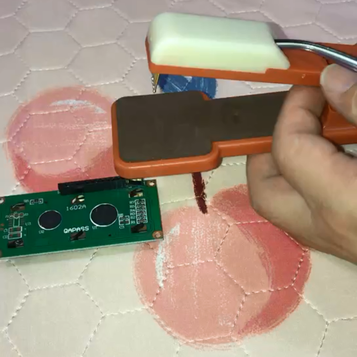 揭秘！好易通测试架PCB烧录整个攻略、编程夹子治具新手必看️