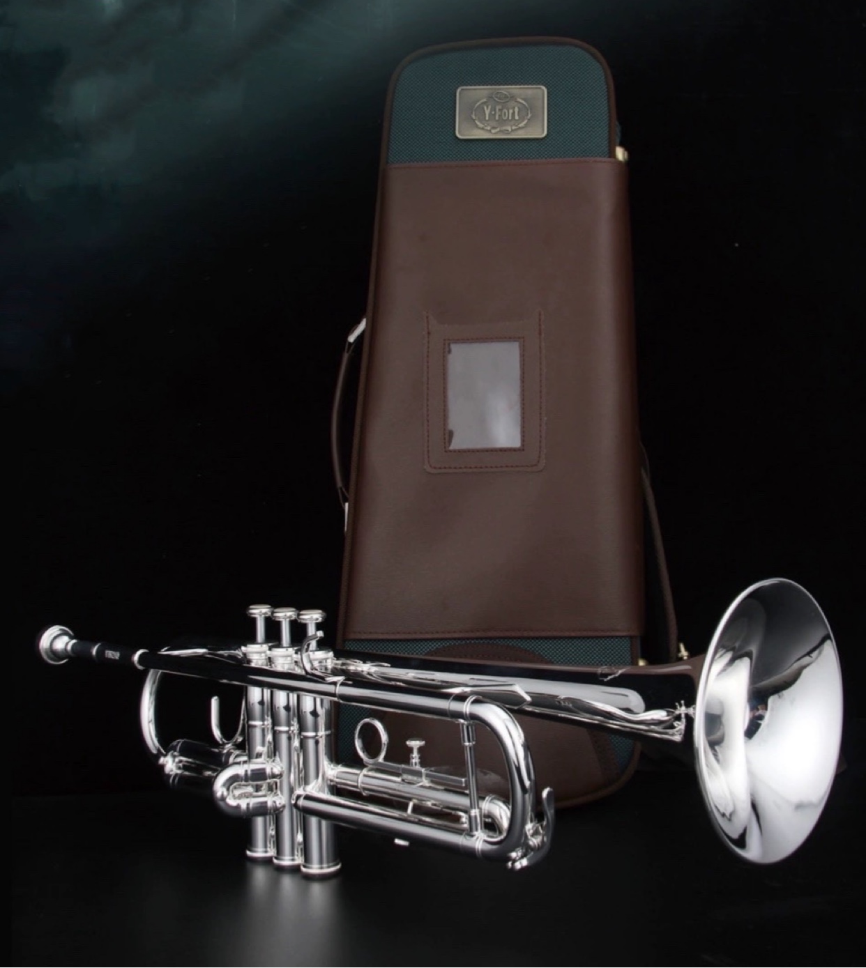 Small number YTR240S downtone a musical instrument small number.