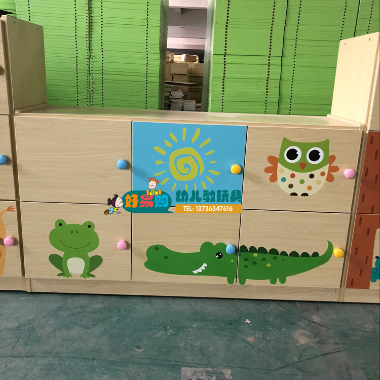 Kindergarten toy cabinet solid wood children's storage cabinet cartoon storage cabinet shelf simple bookcase bedroom finishing cabinet