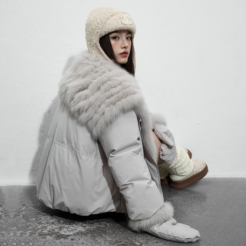 Dark Velvet Imported Fox Fur Trim Navy Collar 90% White Goose down Cloud down Jacket Fur Coat Women's Short Style