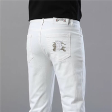 UK's three proof and dirt resistant luxury brand white jeans, men's straight leg, high-end brand elastic embroidery, summer thin style