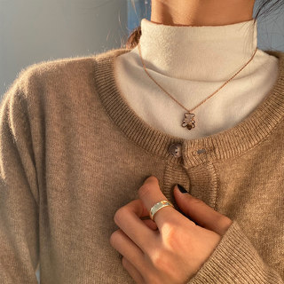 2025 New Model Bear Heart Luxury Niche Design Necklace for Women Rose Gold Minimalist Clavicle Chain Accessory Trendy
