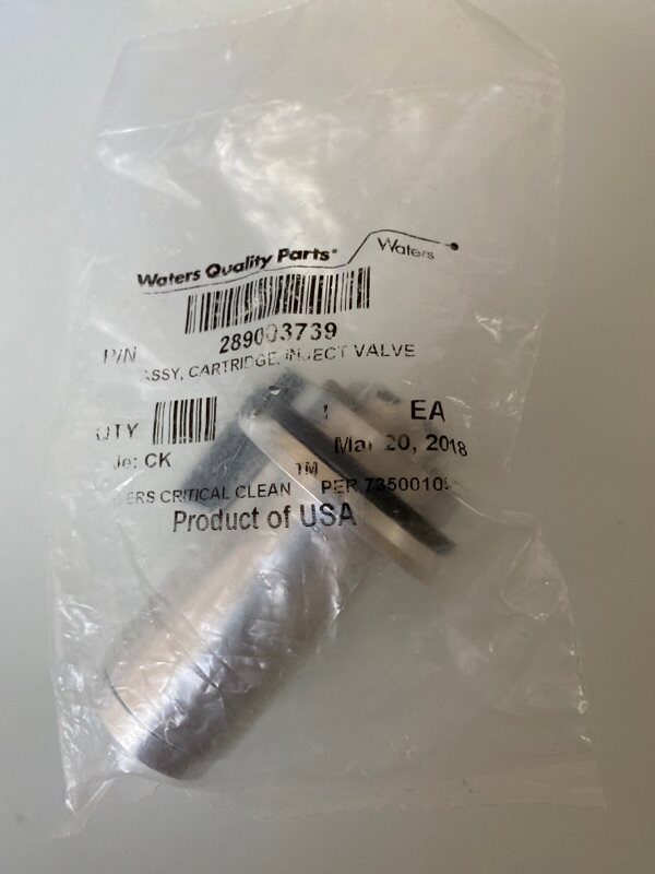 watters six pass valve into the sample valve ACQUITY Waterworld 289003739 (700002765)