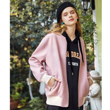 阿卡春装2018新款运动粉色毛呢短外套棒球服