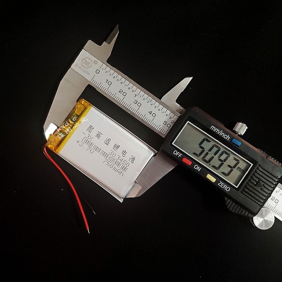 3.7v 리튬 배터리 303450 Lingdu D680 네비게이터 카드 Ren e 운전 레코더 백미러 범용