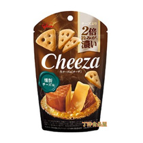 Papi sauce recommends the same Japanese imported snack Gree High Cheeza smoked cheese cheese corner cut cookies