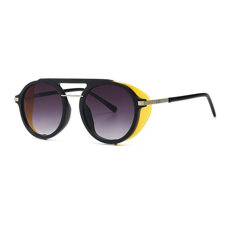 Black Yellow2019 The Avengers 4 Iron Man Punk steam Retro Sunglasses men and women Europe and America Street shot Windbreak Sunglasses