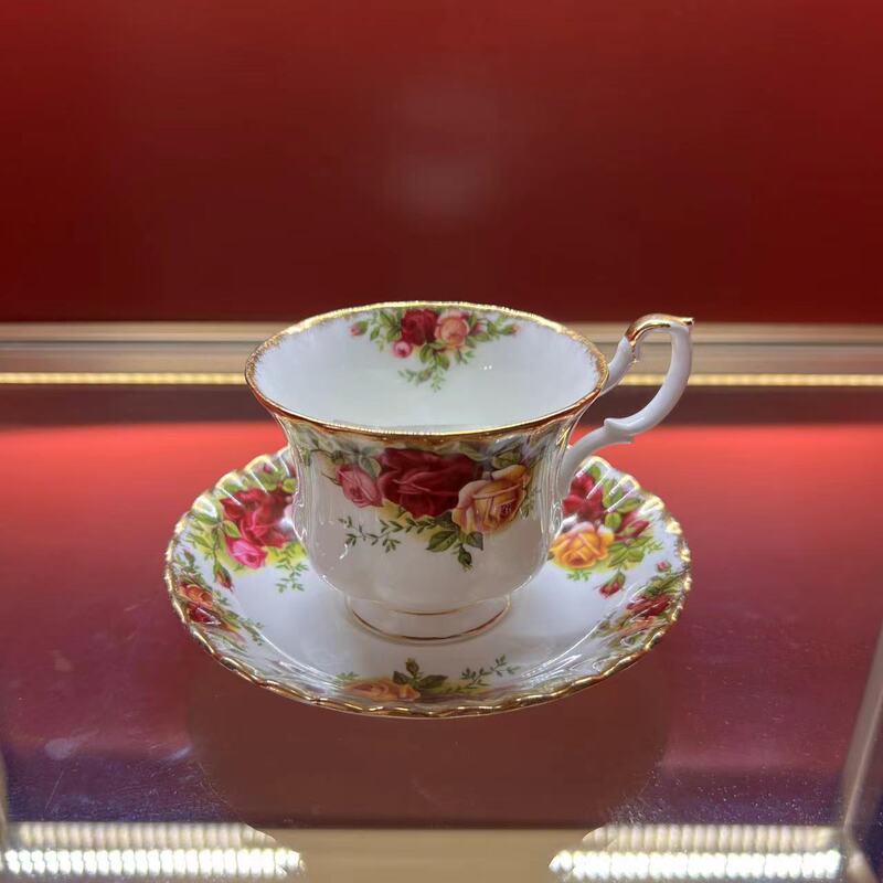 British Imported Royal Albert Old Town Rose Vintage Hand-Painted Gold European-Style Retro Bone China Coffee Cup