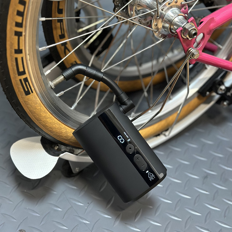 Насос портативный QICYCLE Mini съемное сопло