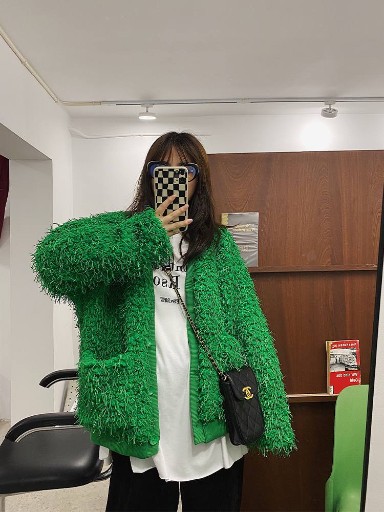 Xiao Nian customized high-grade plush cardigan women's 2021 winter new plus velvet padded lazy wind lamb coat